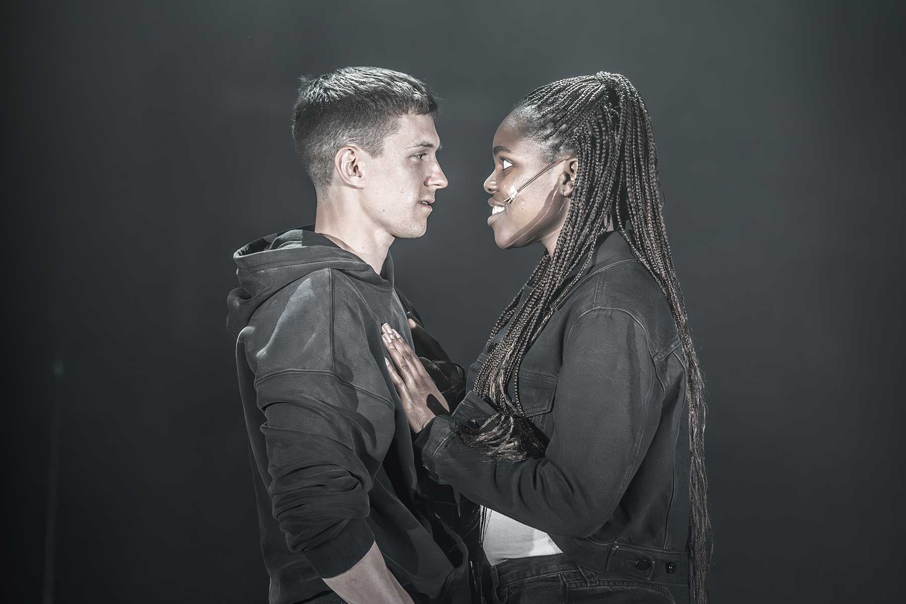 Romeo & Juliet. Tom Holland (Romeo) & Francesca Amewudah-Rivers (Juliet). Credit - Marc Brenner